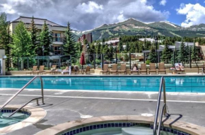 3 Bedroom Mountain Vacation Rental On Historic Downtown Main Street Within Walking Distance To Peak 9 Gondola Breckenridge
